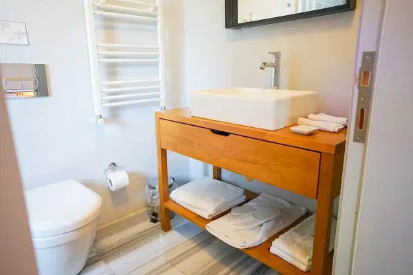 Sergüzeşt Otel Büyükada - Resim 3