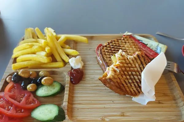 Freetime Cafe - Resim 8