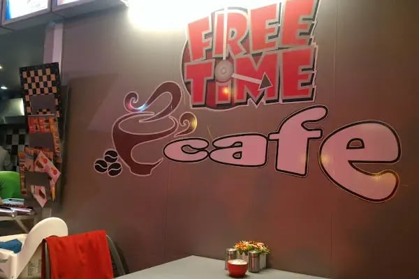 Freetime Cafe - Resim 19