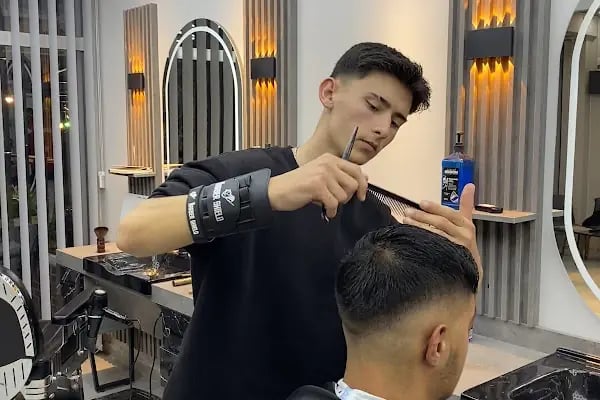 Efe Ateş Hair Design - Resim 12