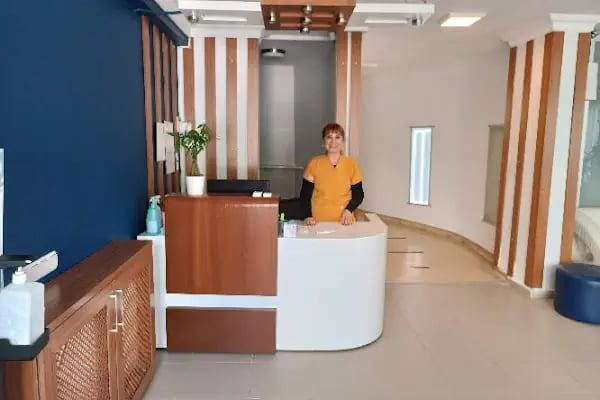 Uzm. Dt. Cansu İlgen, Endodonti-Kanal Tedavisi Uzmanı, Diş hekimi - Resim 3