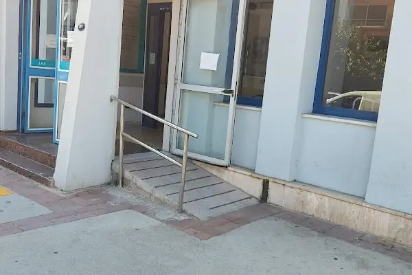 İzmir Atatürk Eğitim Ve Araştırma Hastanesi Narlıdere Semt Polikliniği - Resim 2