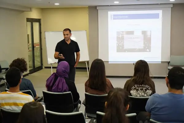 Ne10 Şehir Araştırmaları ve Teknoloji Geliştirme Merkezi - Resim 2