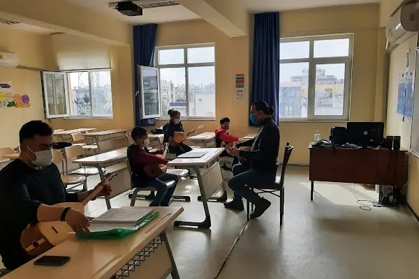 Toroslar Halk Eğitim Merkezi - Resim 15