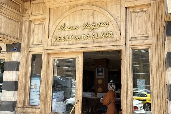 İmam Çağdaş Kebap Ve Baklava Salonu - Resim 12
