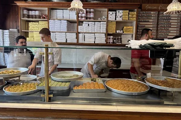 İmam Çağdaş Kebap Ve Baklava Salonu - Resim 3