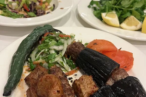İmam Çağdaş Kebap Ve Baklava Salonu - Resim 16