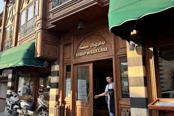 İmam Çağdaş Kebap Ve Baklava Salonu - Resim 6