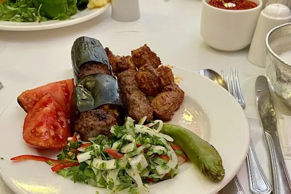 İmam Çağdaş Kebap Ve Baklava Salonu - Resim 5
