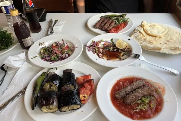 İmam Çağdaş Kebap Ve Baklava Salonu - Resim 10