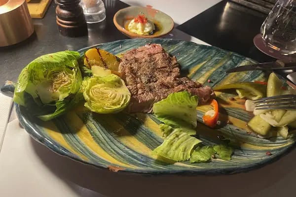 Rosemary Cafe &amp; Restaurant Bar - Resim 11