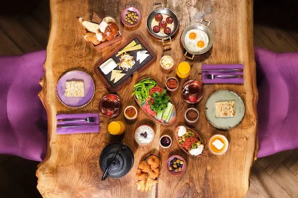 Rosemary Cafe &amp; Restaurant Bar - Resim 17