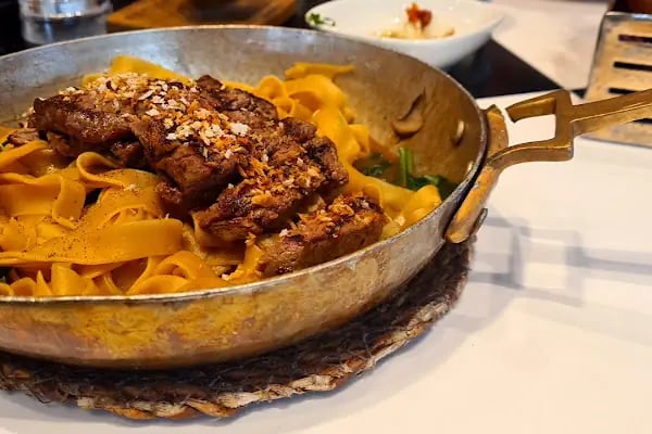 Rosemary Cafe &amp; Restaurant Bar - Resim 15