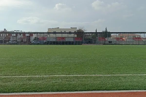 Akçakale ilçe stadyumu - Resim 6