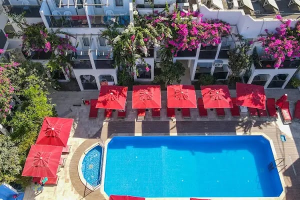 The Hello Hotel - Resim 17