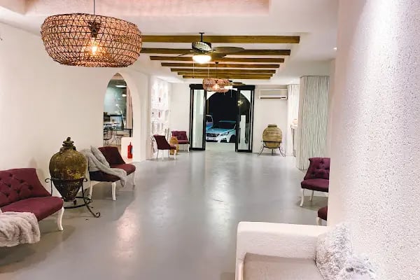The Hello Hotel - Resim 13