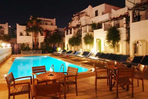 The Hello Hotel - Resim 8