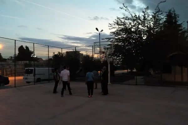 Zübeyde Hanım Parkı - Resim 9