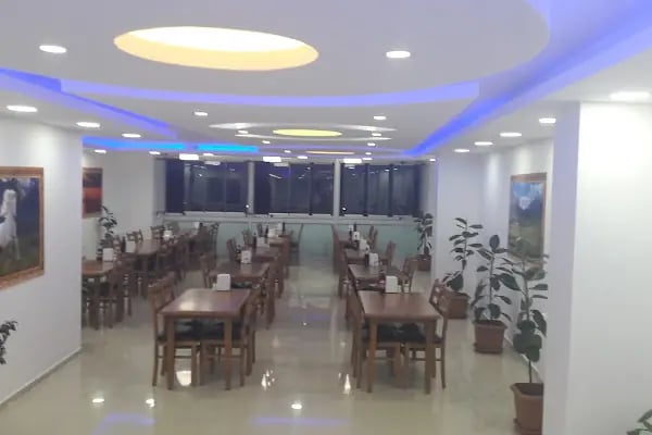 Cafe' in - Resim 6