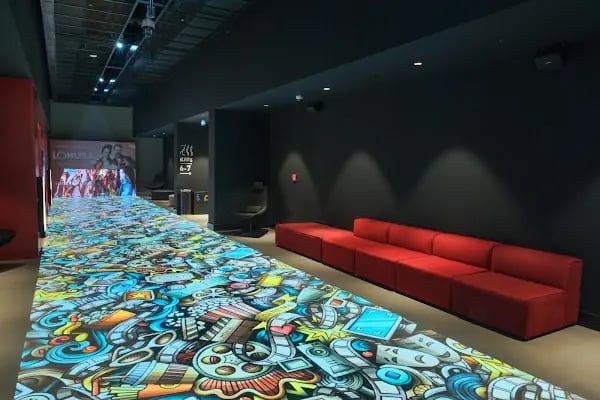 World Cinezone Downtown - Resim 7