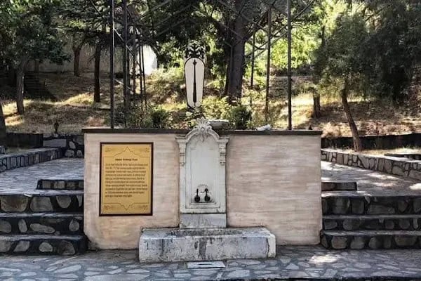 Kesikbaş hz Türbesi - Resim 6