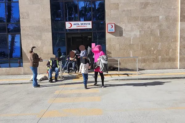 T.C. Sağlık Bakanlığı Buca Seyfi Demirsoy Eğitim ve Araştırma Hastanesi - Resim 17