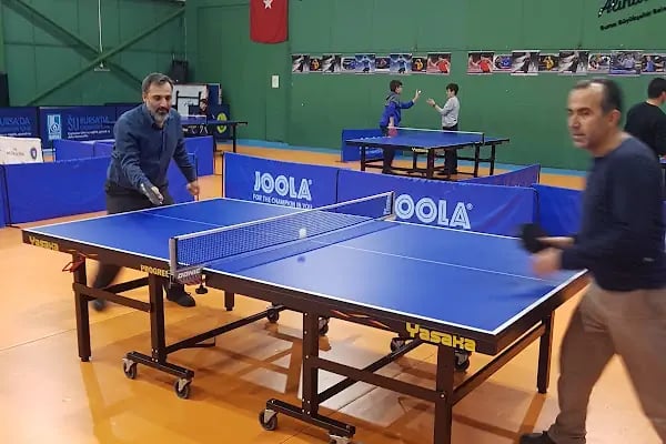 Bursa Büyükşehir Belediyesi Spor Tesisleri Tenis Kortları - Resim 2