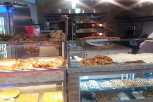 Burak Simit Cafe - Resim 17