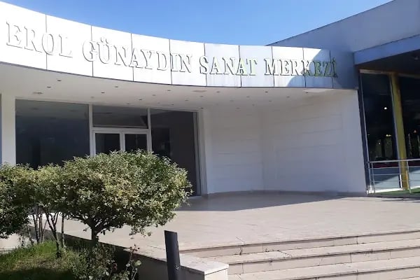 Erol Günaydın Kültür Merkezi - Resim 3