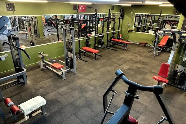 AZRA GYM - Resim 11