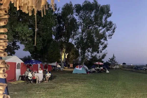 Barcelona Beach Camping Orjan - Resim 8