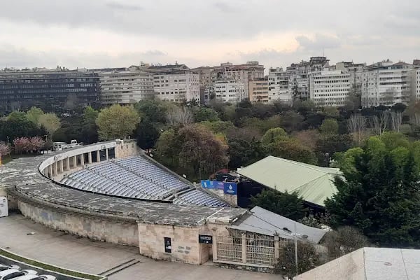 Harbiye Cemil Topuzlu Açık Hava Tiyatrosu - Resim 6