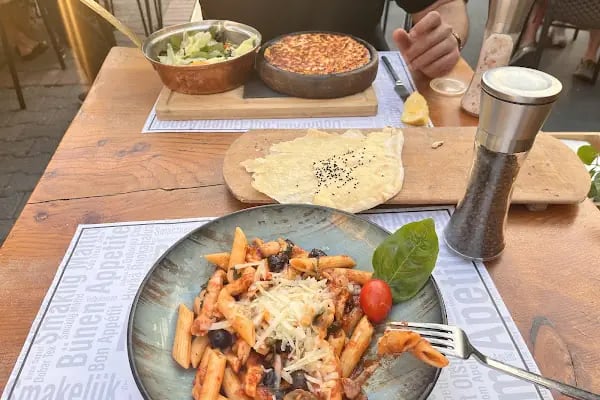 Le Chevy Restaurant - Resim 19