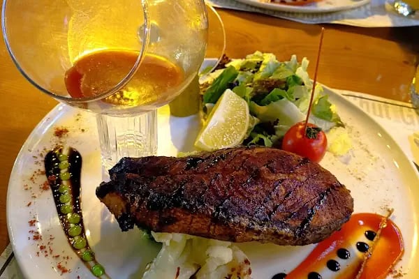 Le Chevy Restaurant - Resim 10