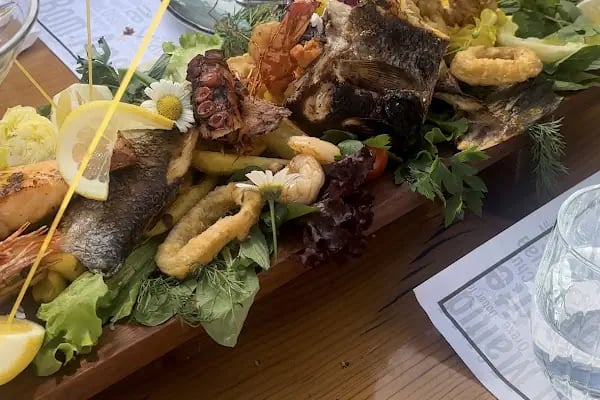 Le Chevy Restaurant - Resim 13