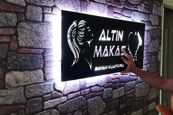 Altın Makas Bayan Kuaförü - Resim 2