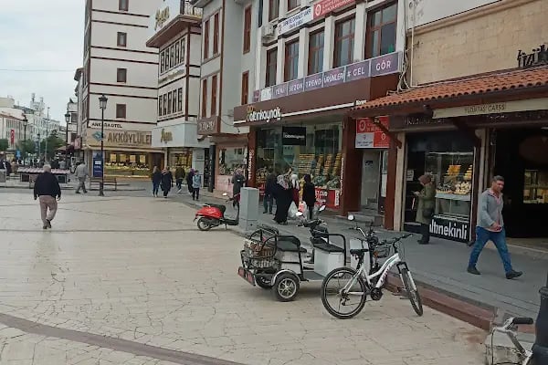 Sarraf Çalışkan - Resim 3