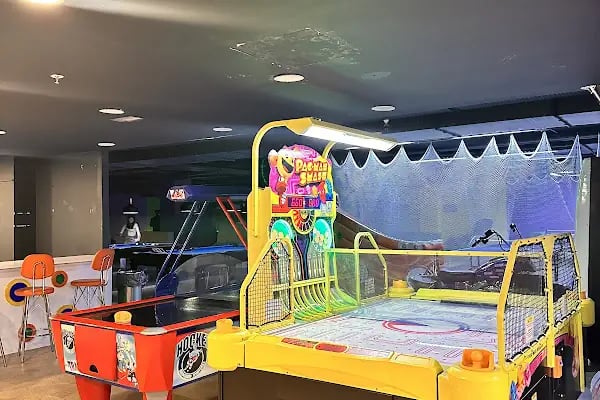 AMF Bowling&Bilardo Eğlence Merkezi - Resim 5