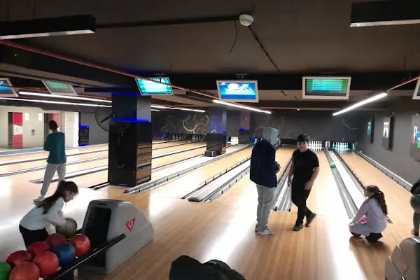 AMF Bowling&Bilardo Eğlence Merkezi - Resim 16