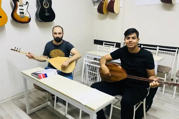 Rüzgar Müzik Merkezi Bağlama,piyano ,konservatuvar Hazırlık - Resim 6