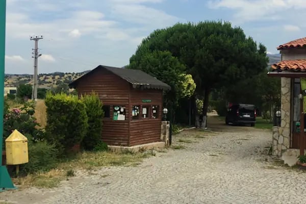 Bergama Caravan Camping - Resim 8