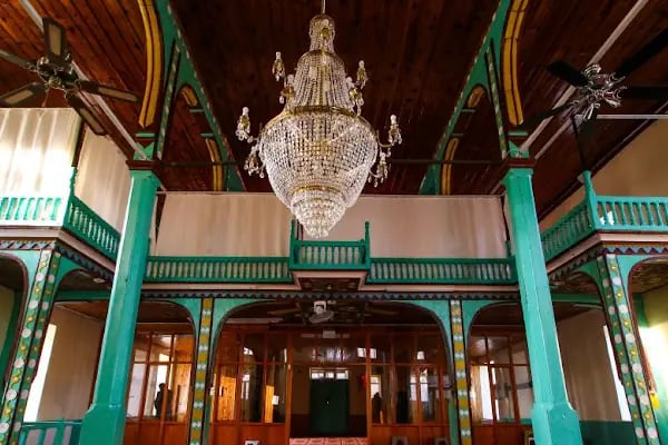 Merkez Cami - Resim 4