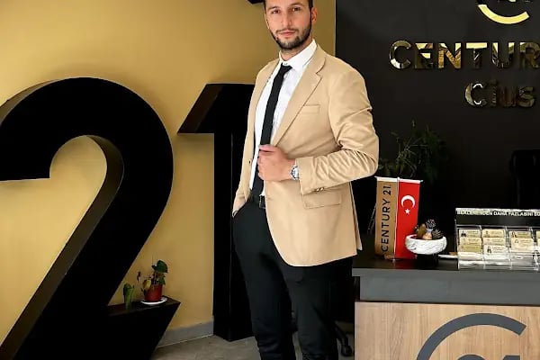 Ozan Bayır - Gayrimenkul Danışmanı - Resim 5
