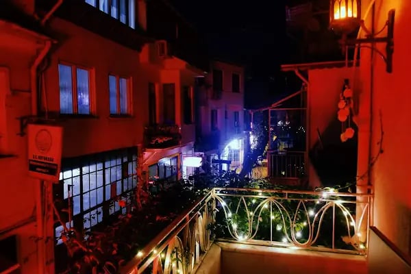PEMBE PANSİYON BÜYÜKADA - Resim 5