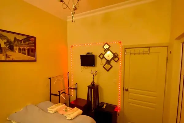 PEMBE PANSİYON BÜYÜKADA - Resim 18