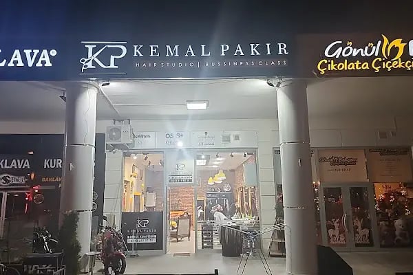 Kemal Pakir Bay ve Çocuk Kuaförü - Resim 3