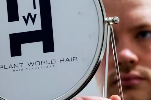 Implant World Hair -BEST HAIR TRANSPLANT CLINIC TURKEY - Resim 17