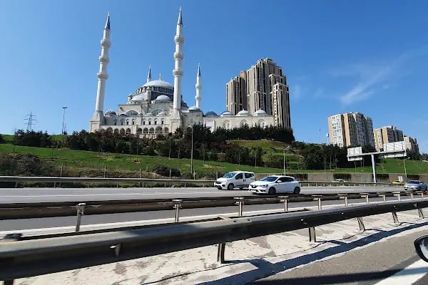 Ataşehir Mimar Sinan Camii - Resim 19