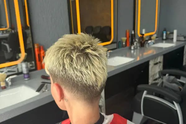By Yaşar Kuvvetli Bodrum - Berber / Barber - Resim 11