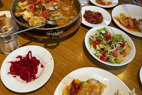 Cihangir Köfte Balık Haşlama - Resim 8